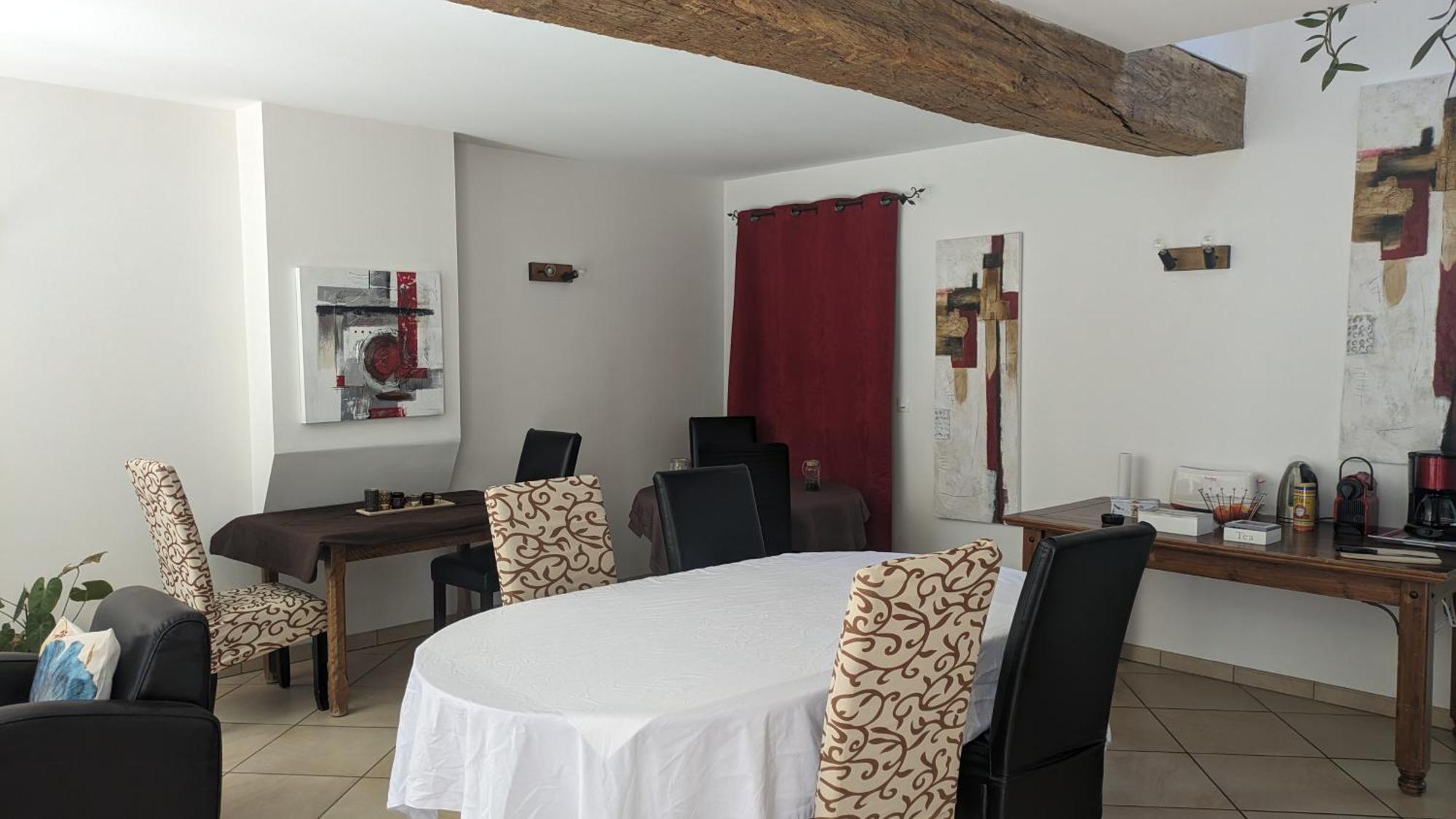 Chambres D'Hotes Des Ducs O Calme De Nevers Buitenkant foto